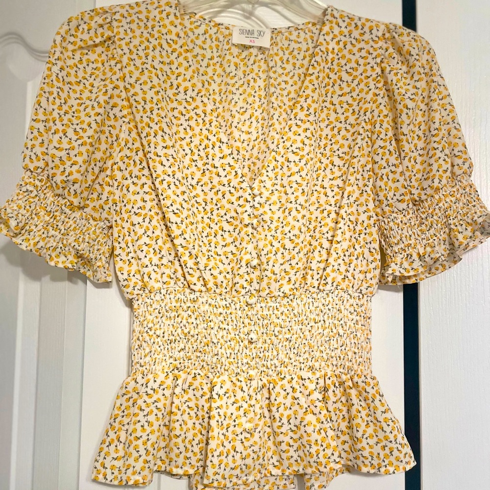 Easter blouse 🐣